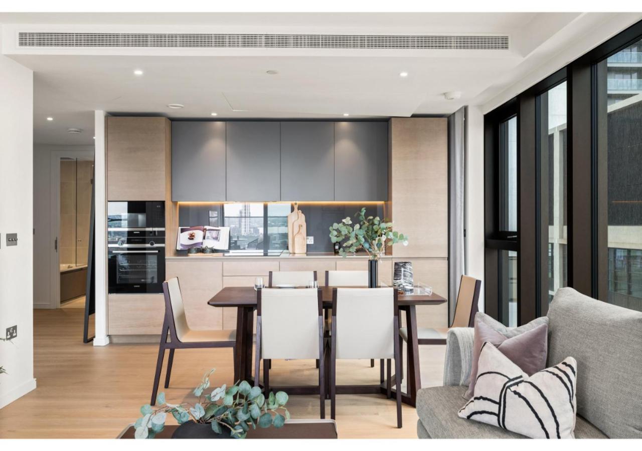 Elegant And Modern In Canary Wharf Right Next To Thames * Londra