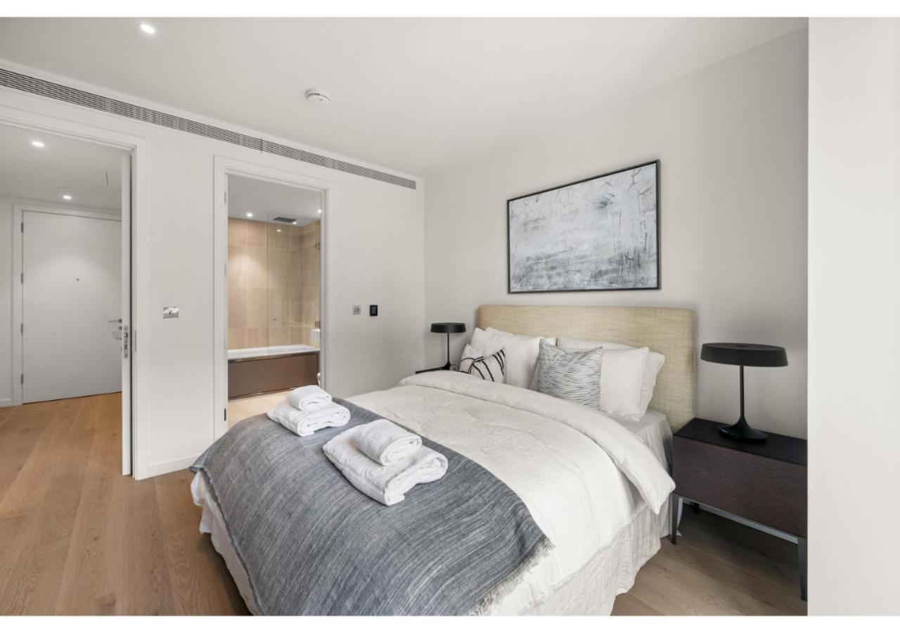 Elegant And Modern In Canary Wharf Right Next To Thames * Londra